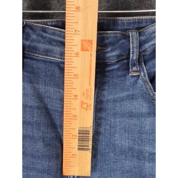 Judy Blue Jeans Women's Size 15/32 Capri Fit Distressed Blue Denim Casual Work‎ - Picture 6 of 10